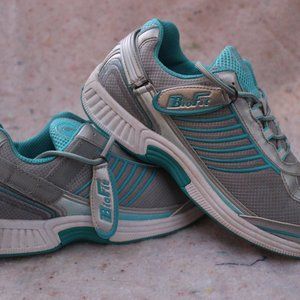 Ortho Feet Women's  Sneakers Verve Tie-Less Turquoise size 11.5 Medium